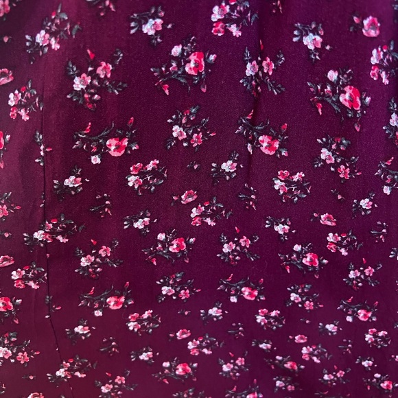 Red Floral Wrap Midi Dress - Size Large NWT - Picture 2 of 4